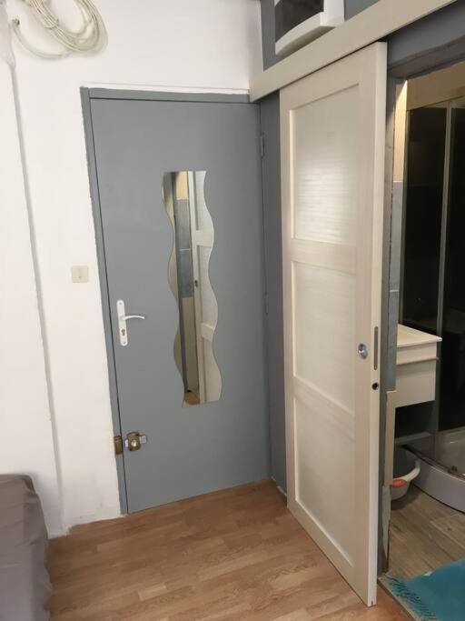 Jolie Studio Dans Le Centre Historique De Narbonne Apartment Ngoại thất bức ảnh